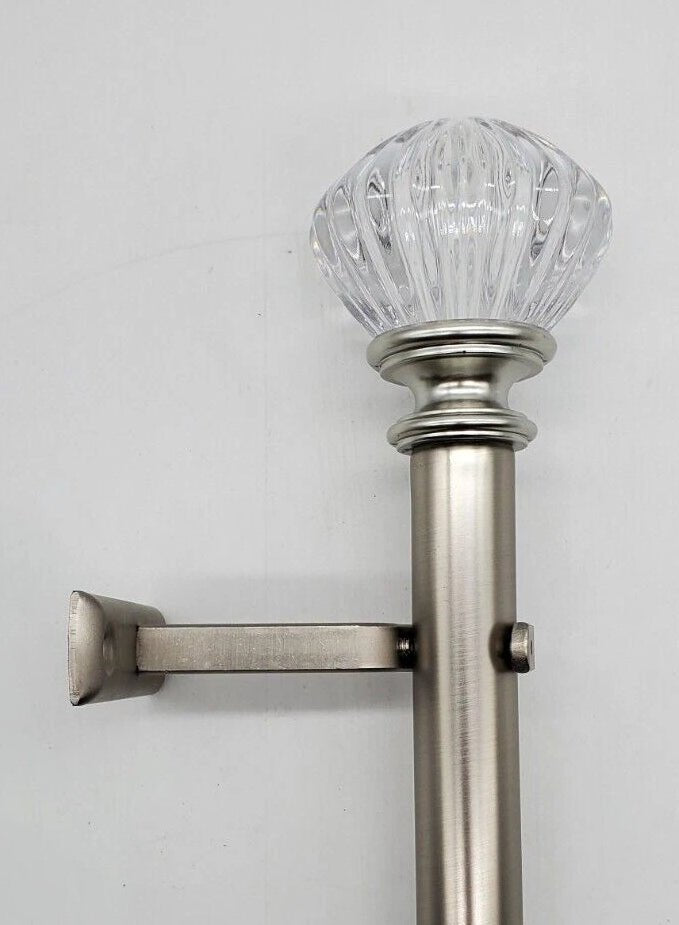 Caroline Acrylic Finial 1" Adjustable Curtain Rod - Silver - Wichita Home Outlet