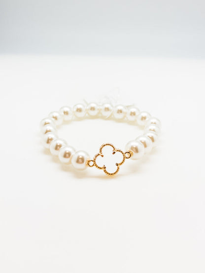 Abital Pearl Clover Bracelet in Gold