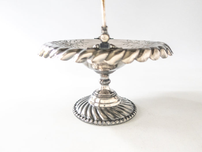 Antique Silver Plate Bride's Basket Barbour Bros Co Aesthetic Era Serving Trays