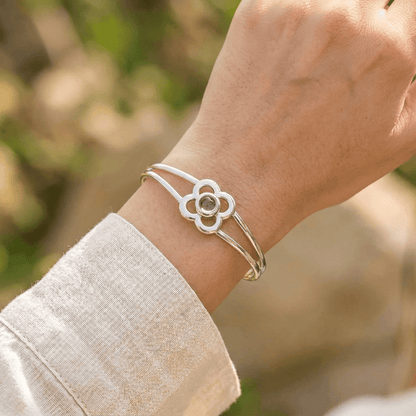 Art Pewter Birthstone Bangle - Silver Plated Pewter - Made in Scotland - April (Crystal) - Heritage Of Scotland -