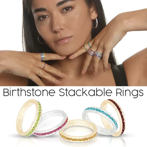 August (Peridot) White Gold Ring | Size 8