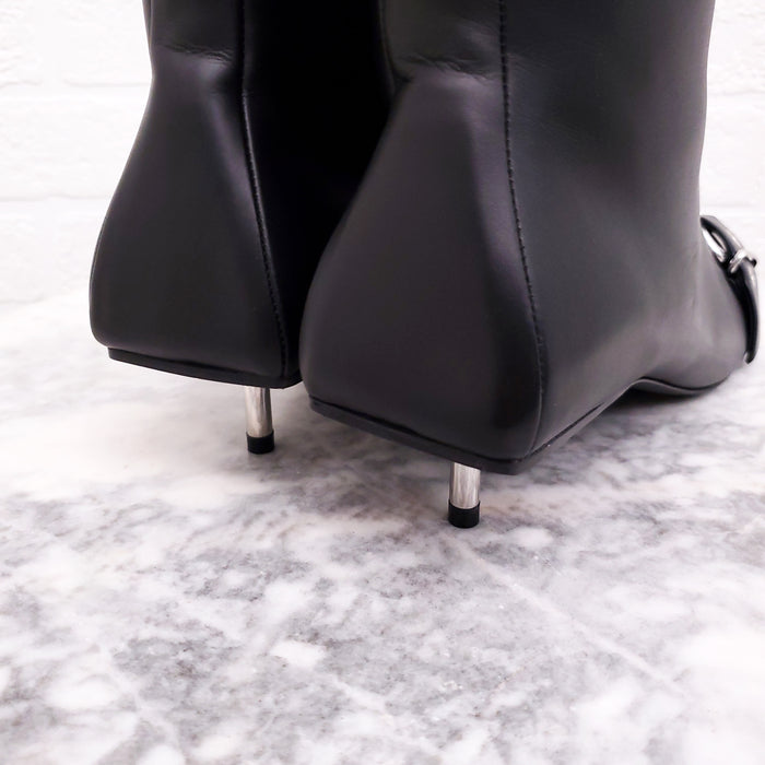 BALENCIAGA BLACK BUCKLE BOOT - 38.5