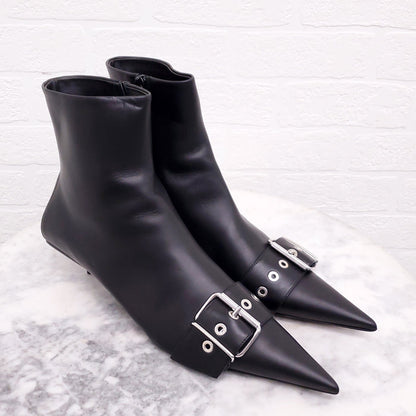 BALENCIAGA BLACK BUCKLE BOOT - 38.5