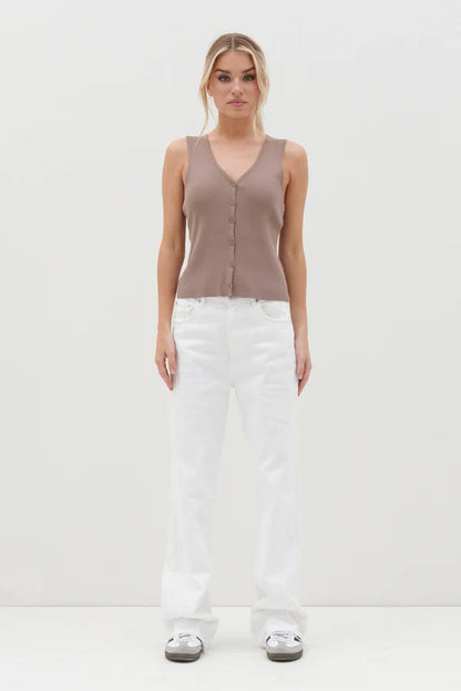 CASEY SLEEVELESS BUTTON TOP (TAUPE)