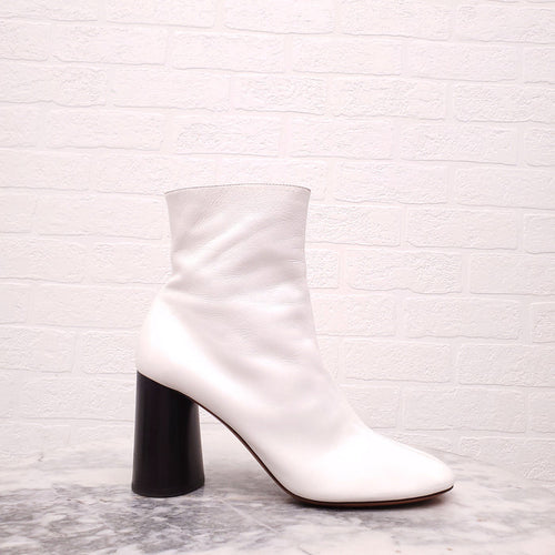 CELINE CREAM LEATHER BOOTS WITH ROUND BLOCK HEEL - SIZE 40.5