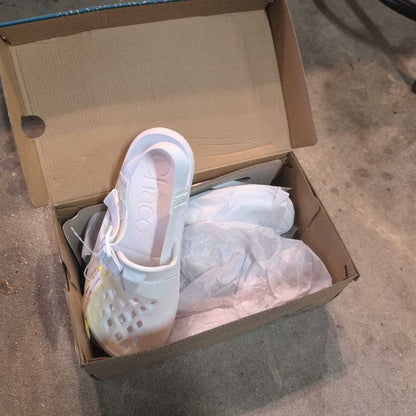 Chillos Clog Shoes