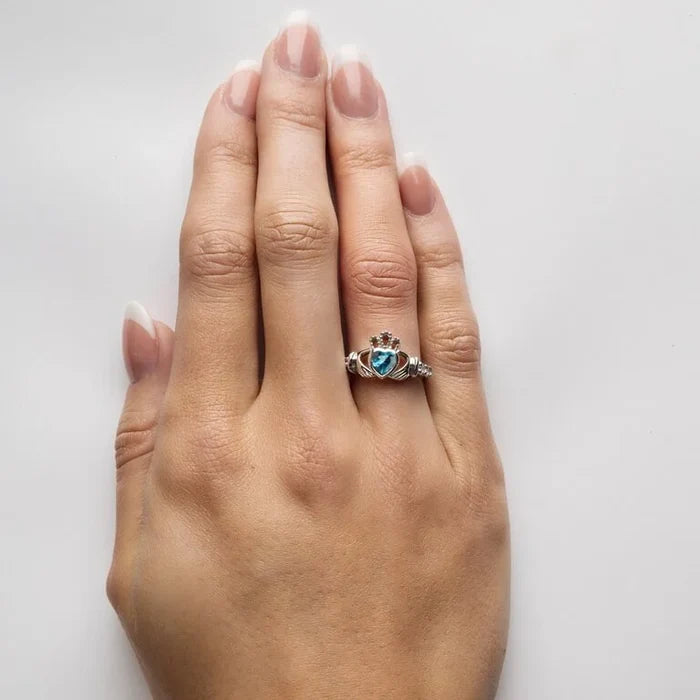Claddagh Birthstone Ring – December