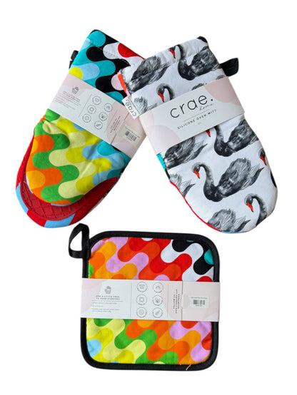 Cob and Pen: 2 Oven Mitt + 1 Pot Pad Bundle Pack