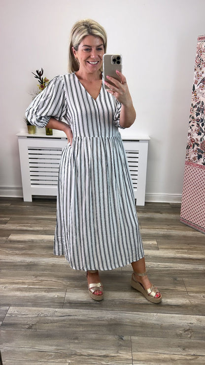 Earo Midi Dress (Cloud Dancer)