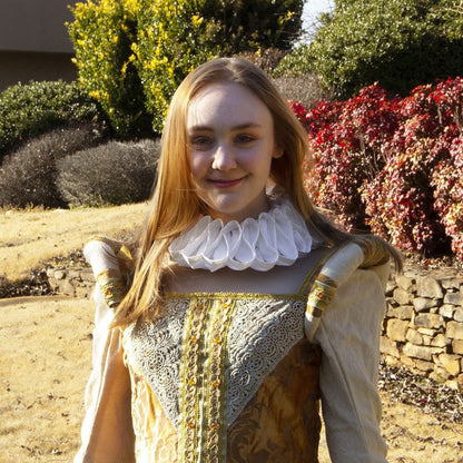 white Elizabethan Ruff collar shown with Anjou Elizabethan gown