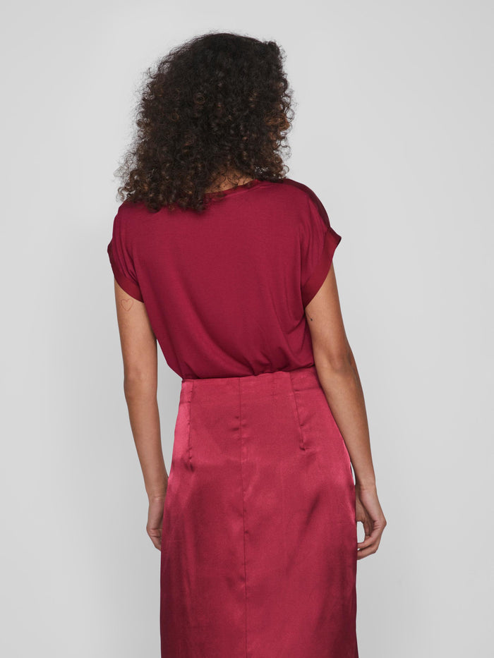 ELLE SATIN TOP (BEET RED)