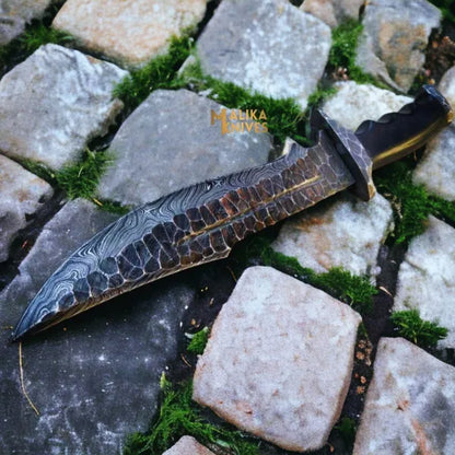 Experience Craftsmanship with Our Handforged Damascus Bowie Knife - RFE Marketing Ventures