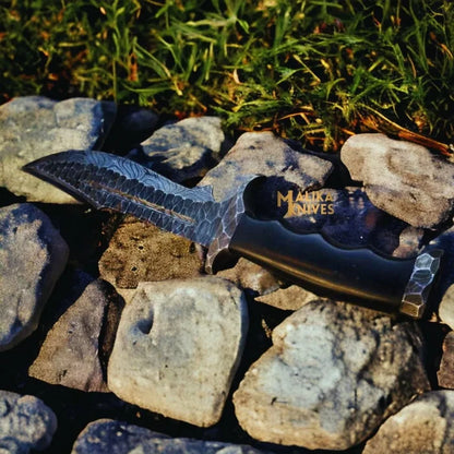 Experience Craftsmanship with Our Handforged Damascus Bowie Knife - RFE Marketing Ventures