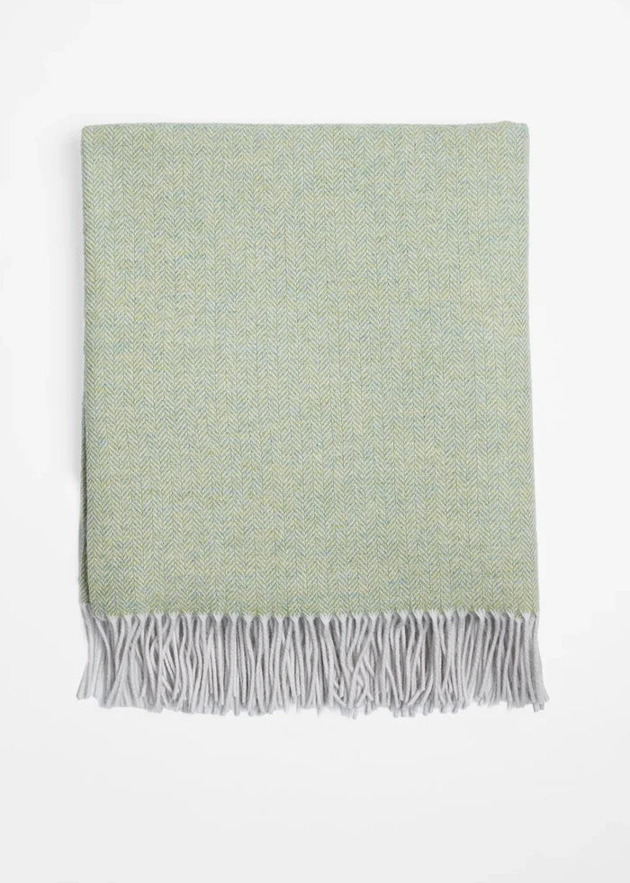 Foxford Lambswool Throw | Dingle