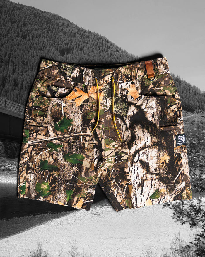 GOAT SHORTS - WOODLAND CAMO