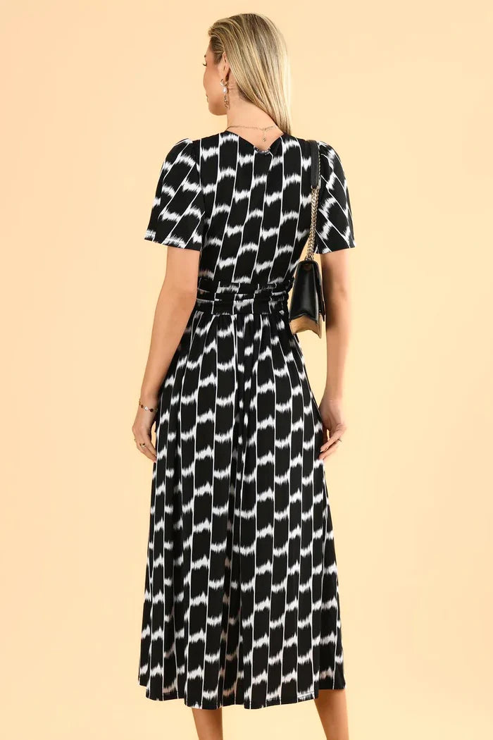 HALLEY ANGLE SLEEVE JERSEY MAXI DRESS (BLACK GEO)