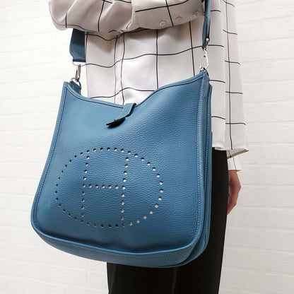 HERMÈS 'DEEP BLUE' EVELYNE 29