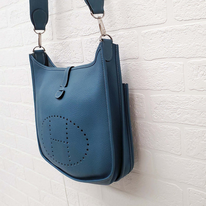 HERMÈS 'DEEP BLUE' EVELYNE 29