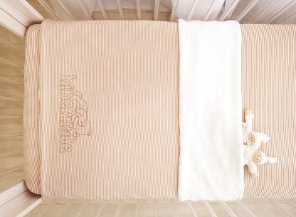 Hibernate 3 Piece Crib Linen Set (52"x 28")