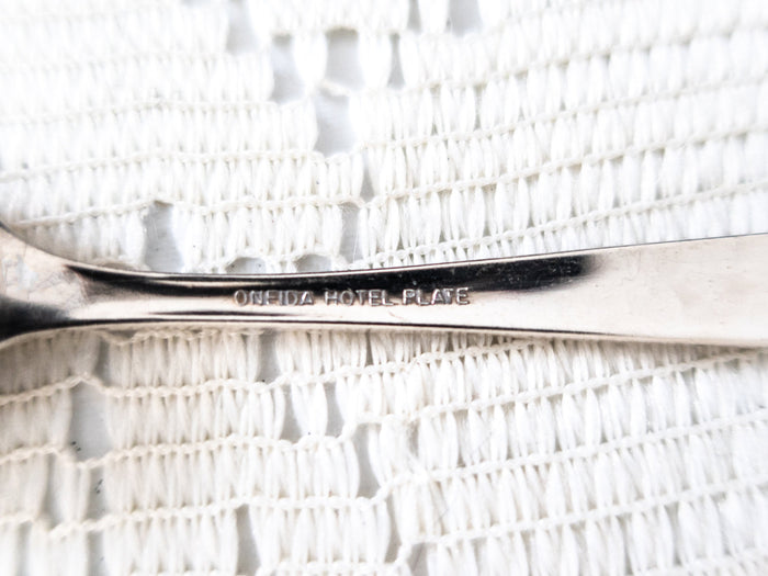 Hotel Silverplate Oneida Plate Spoons Set Of 11 Demitasse Spoons Hotel Two Pattern