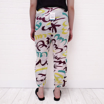ISSEY MIYAKE WHITE FIZZY PLEATED PANTS - SIZE 3/M