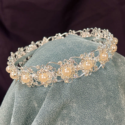 Lady In Waiting Coronet