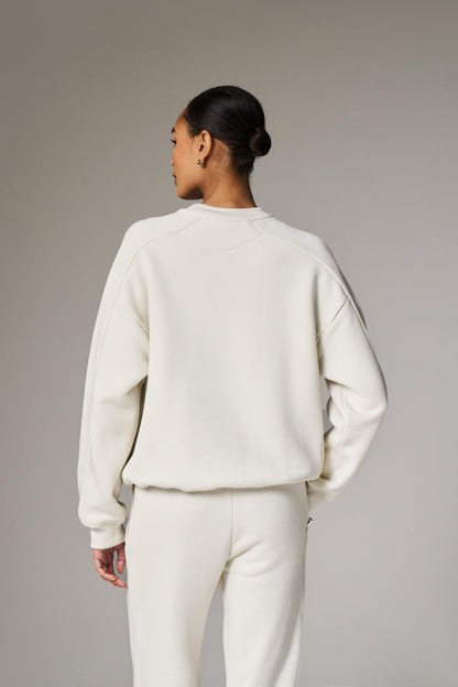 LAUNDERED CLASSICS SEAM DETAIL SWEATSHIRT - ECRU