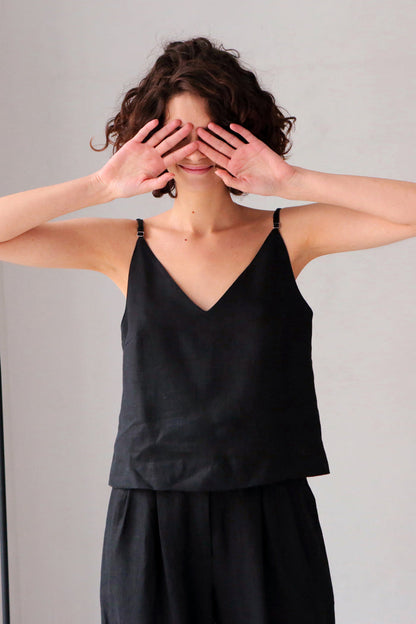 Linen V-Neck Tank Top CAMELLIA in Black