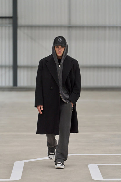 LONGLINE OVERCOAT - BLACK