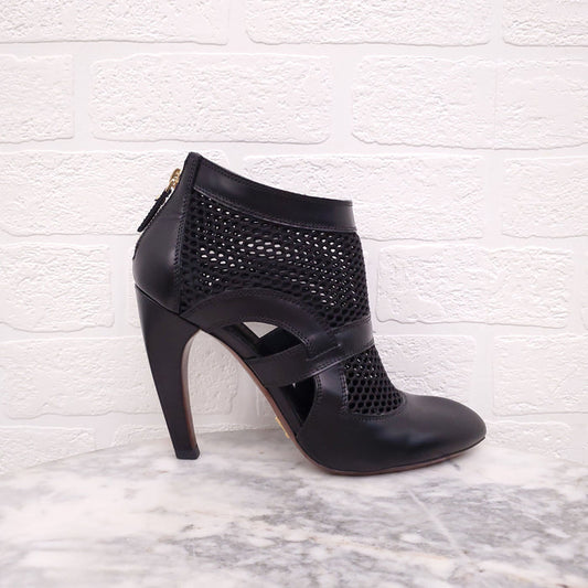 LOUIS VUITTON BLACK LEATHER CUT OUT BOOTIES - SIZE 39