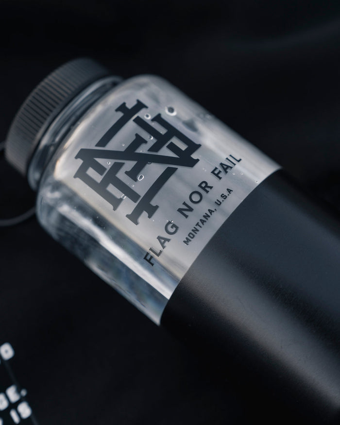 MANTRA BOTTLE - BLACK