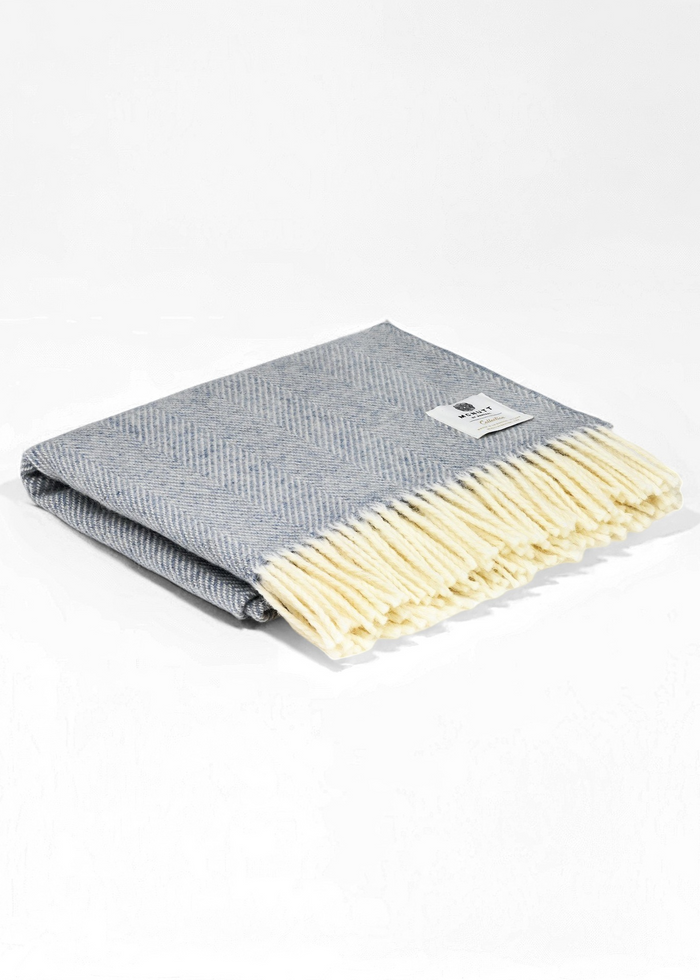 McNutt Mini Blanket | Ice Blue