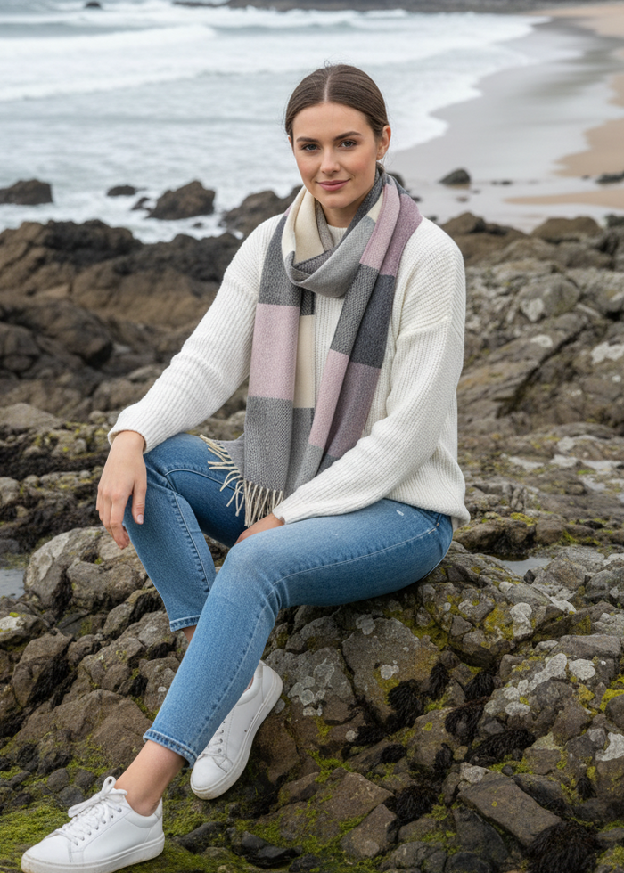 McNutt Lambswool Scarf | Rose Grey Check