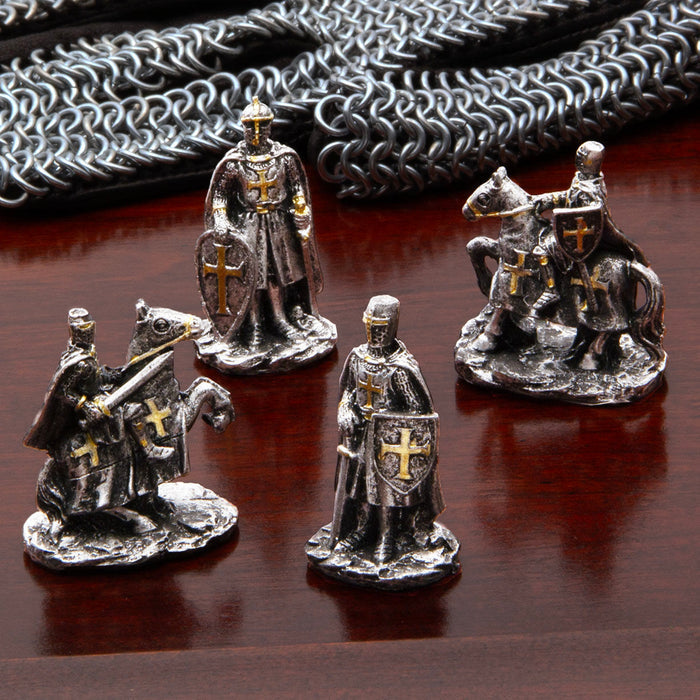 Micro Medieval Crusader Knight Set