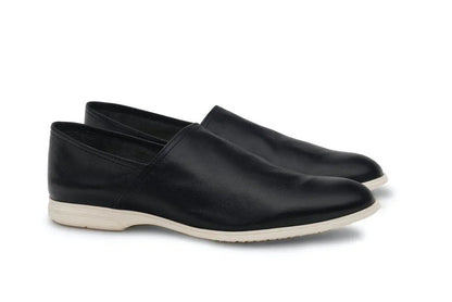 Plume #color_black-leather