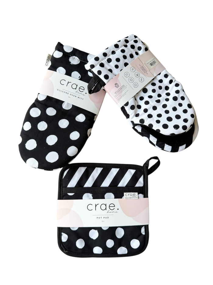 Polka Dottie: 2 Oven Mitt + 1 Pot Pad Bundle Pack