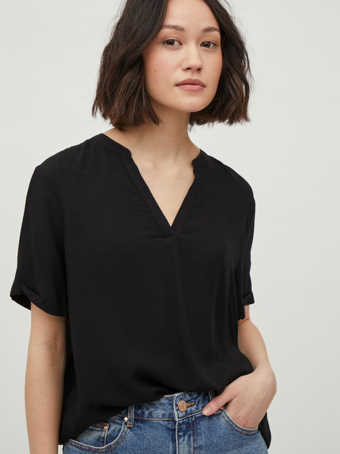 Roma V-Neck Top (Black)