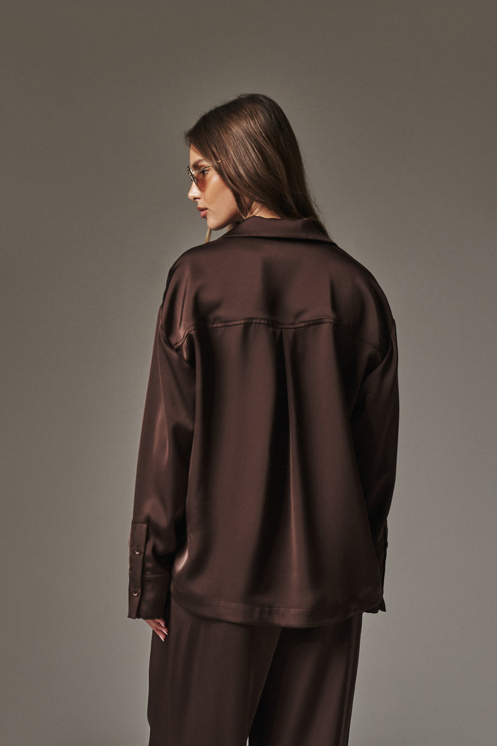 SATIN TAILORED RELAXED SHIRT - DEEP CHOCOLATE