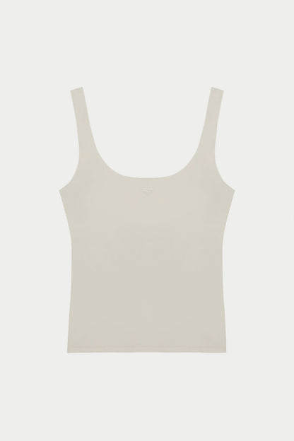 SCULPTING STRETCH SCOOP NECK SPORTS TOP - BONE