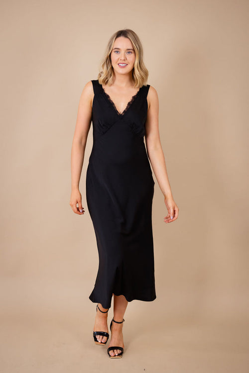 Sinéad Slip Dress (Black) Curve