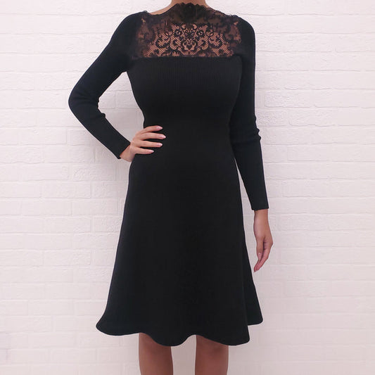 VALENTINO BLACK RIBBED LONG SLEEVE SWEATER DRESS WITH LACE DETAIL - SIZE 38