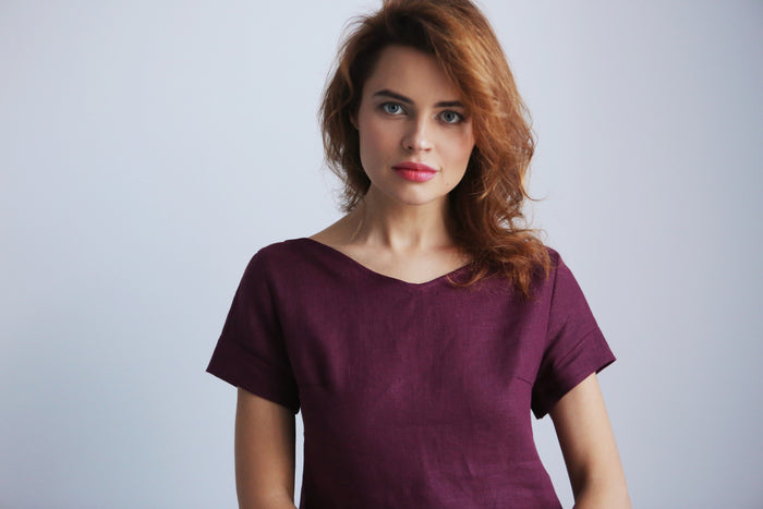 Women's Linen T-Shirt NERINE in Burgundy