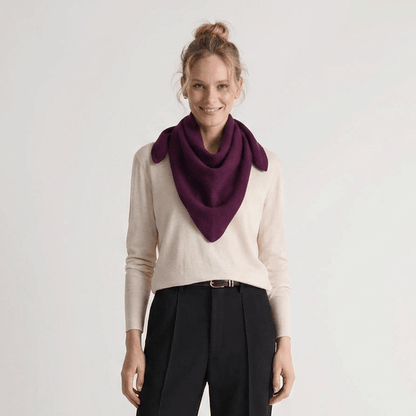 Women’s Luxury Ribbed Cashmere Triangle Scarf - EMINENCE - Heritage Of Scotland -