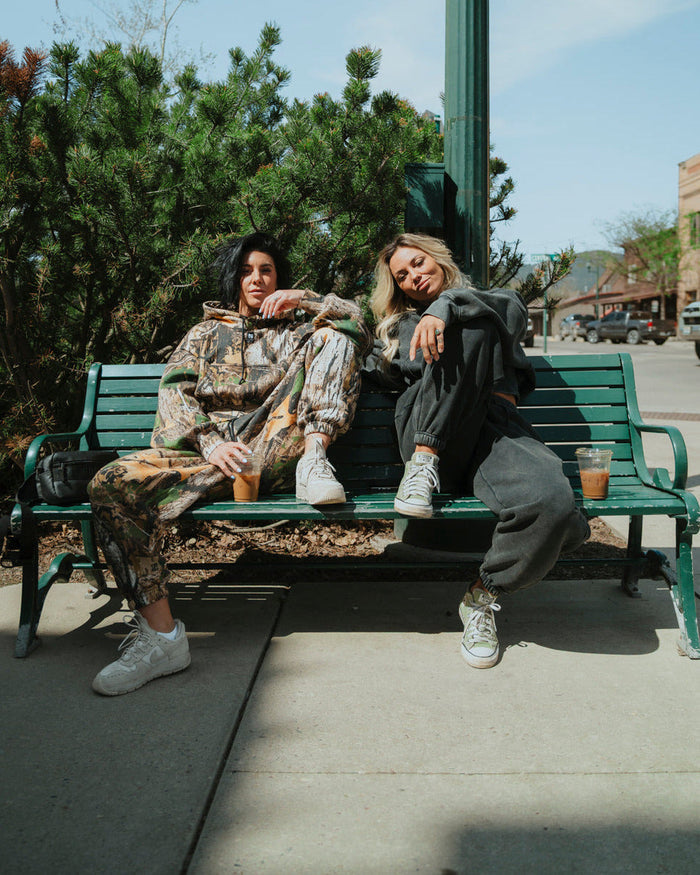 WOMENS OVERSIZED CROP HOODIE - CAMO