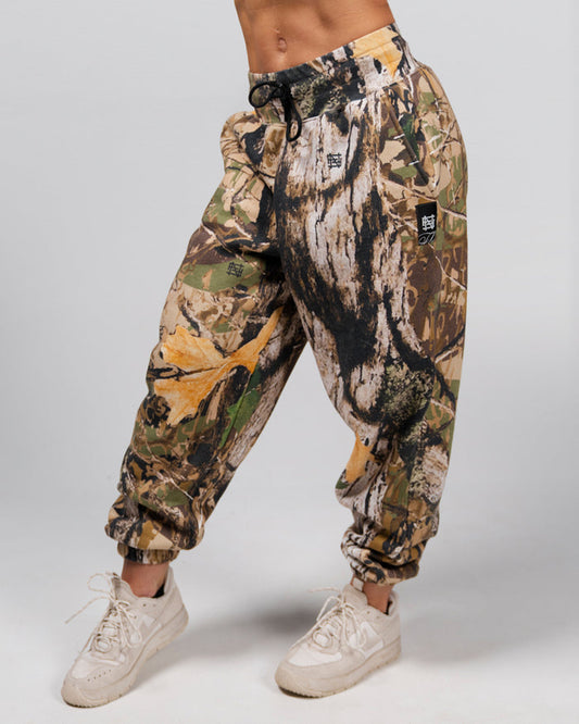 WOMENS OVERSIZED SWEATPANTS - CAMO